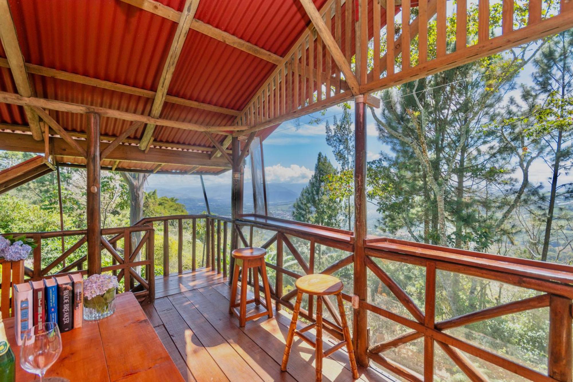 Vista Turrialba Lodge ภายนอก รูปภาพ